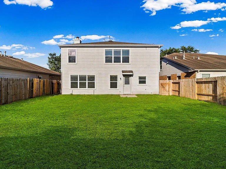 18327 Atasca Woods Trce — Photo 33