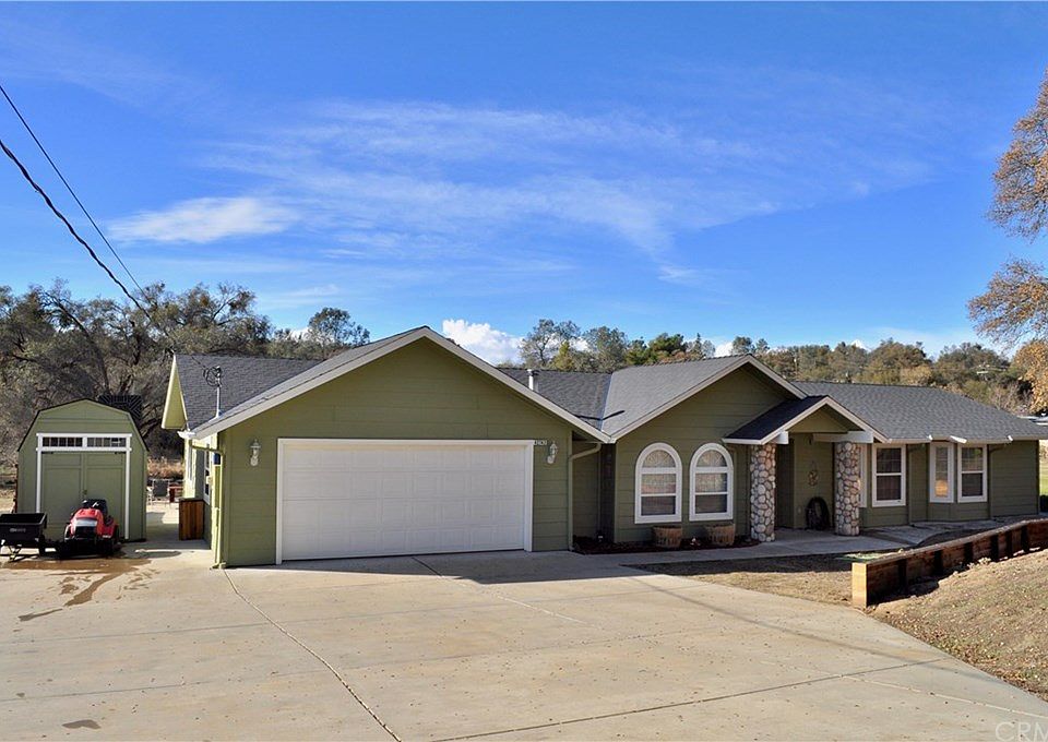 1st image of 42742 Badger Circle Dr