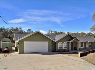 42742 Badger Circle Dr, Coarsegold, CA 93614