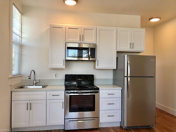 2nd image of 4170 Park Blvd APT 10