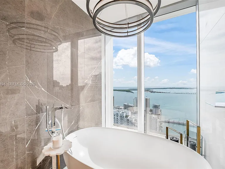 300 Biscayne Boulevard Way #5104 — Photo 32