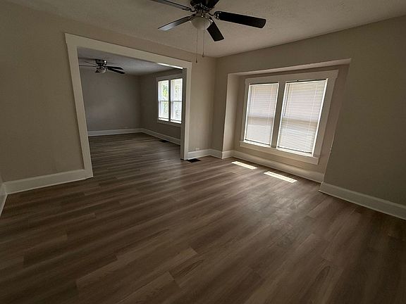 5th image of 3106 S Vine St