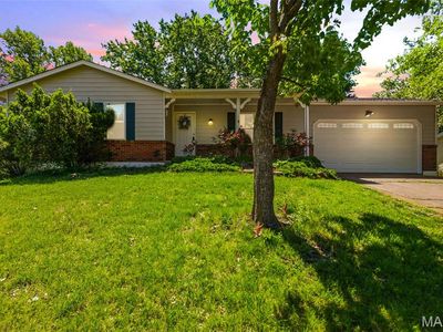 806 Pepper Ln, O'Fallon, MO, 63366