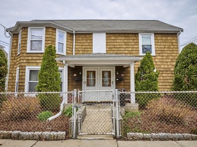 15-17 Peaceable St, Brighton, MA, 02135