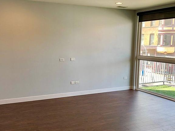 4th image of 3301 N Sheffield Ave #374922ae1