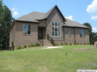 2767 Rosebay Ln, Helena, AL 35022