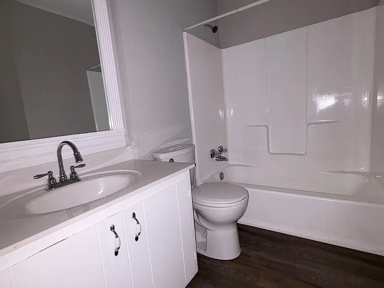 3932 Tanglewood Rd — Photo 3
