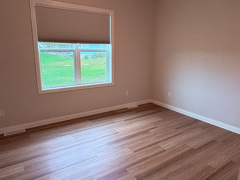 3303 Ridgecrest Ln — Photo 5