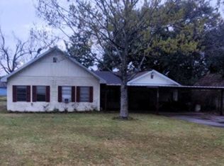 4609 McKinley Ave, Groves, TX 77619