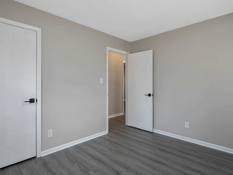7252 Ainsley St — Photo 14