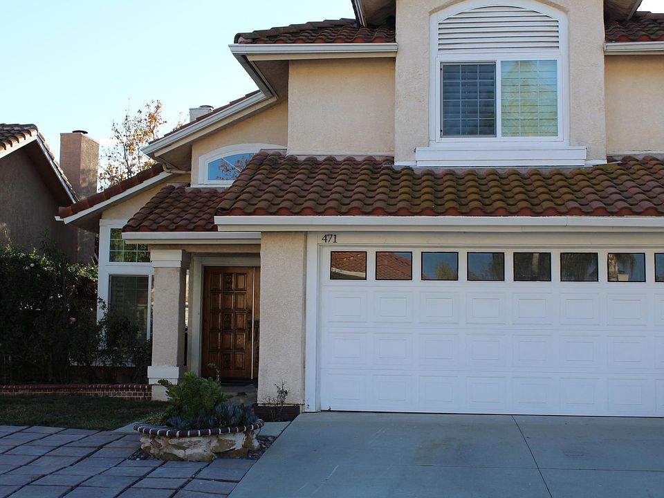 1st image of 471 Pesaro St