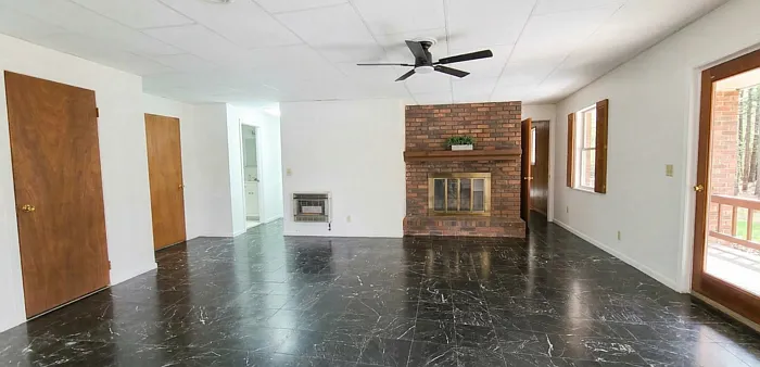 6180 Elliott Family Pkwy — Photo 2