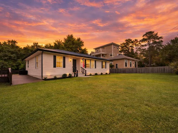 155 Westview Ave, Valparaiso, FL 32580