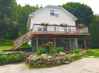 40 Monson St, Johnston, RI 02919