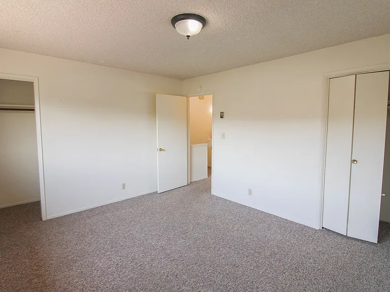 1338 Galleon Way #B — Photo 13