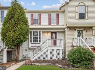 29 Wagon Wheel Dr, Sicklerville, NJ 08081