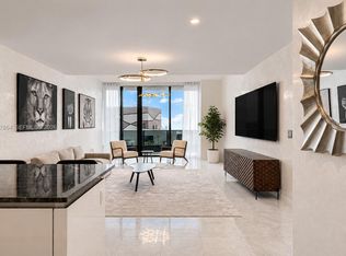 1000 Brickell Plz Unit Penthouse 5203, Miami, FL 33131
