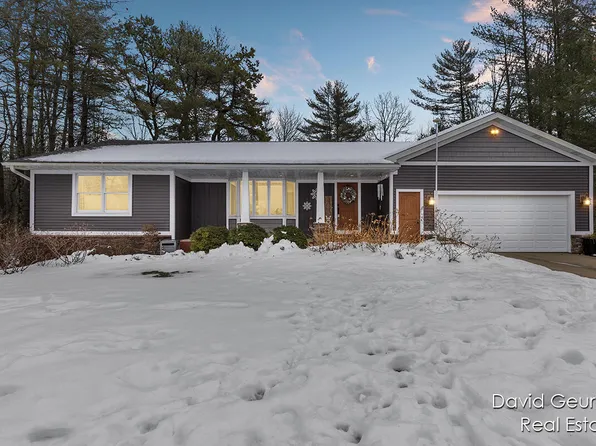 4628 N 160th Ave, Holland, MI 49424