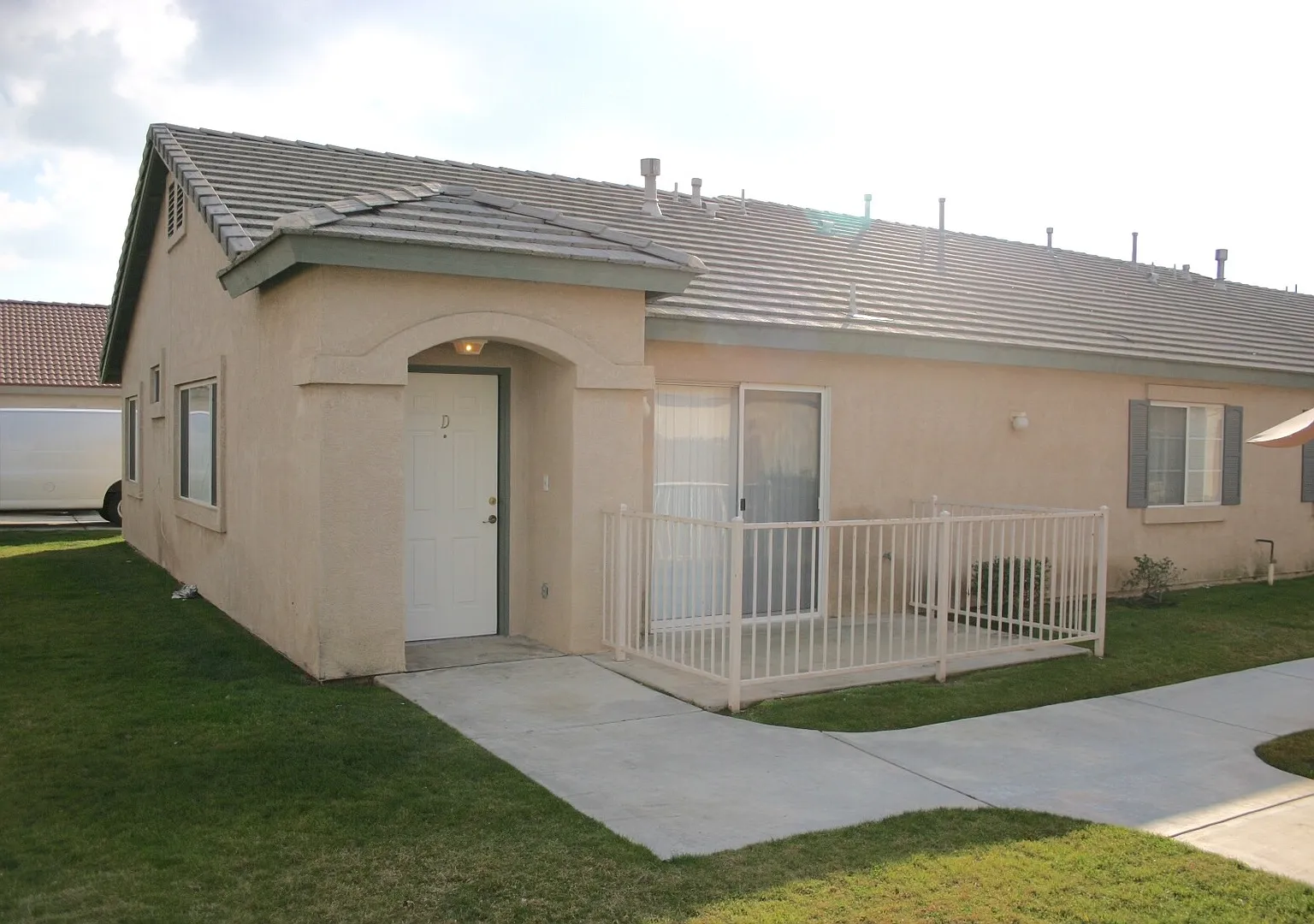 4404 Pebble Creek Drive — Photo 2