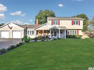 1 Carolyn Rd, Port Jefferson Station, NY 11776