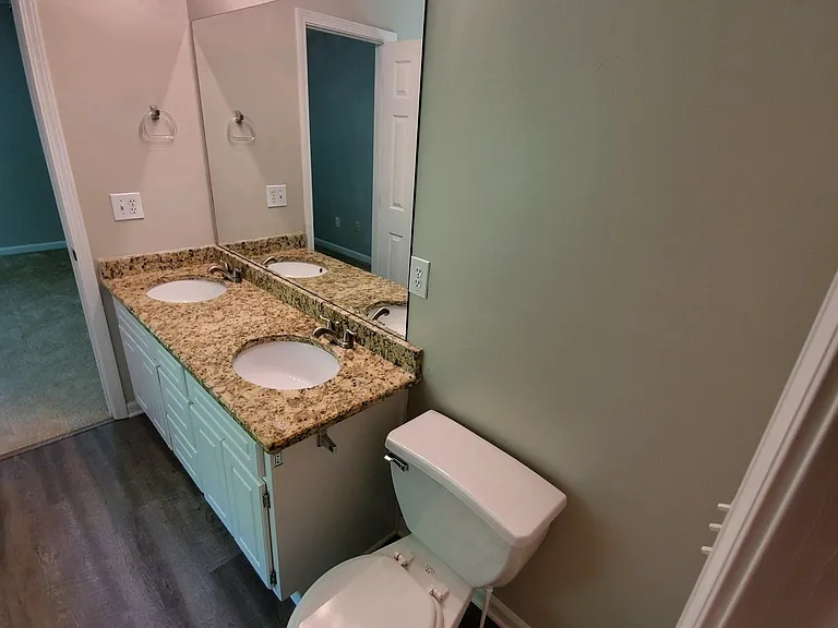 4130 Janel Ln — Photo 8