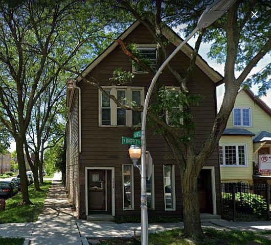 1st image of 3800 N Whipple St