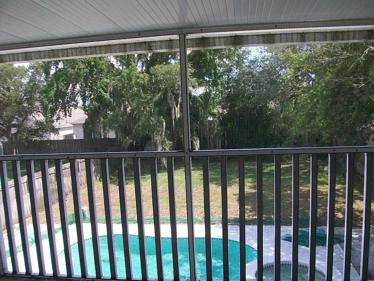 4126 Iveyglen Ave — Photo 3