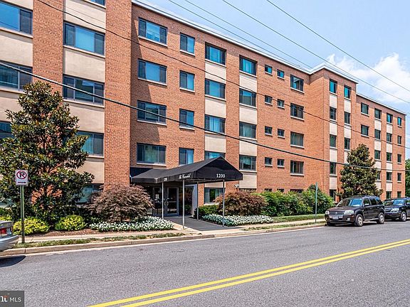 3rd image of 1200 S Arlington Ridge Rd APT 305
