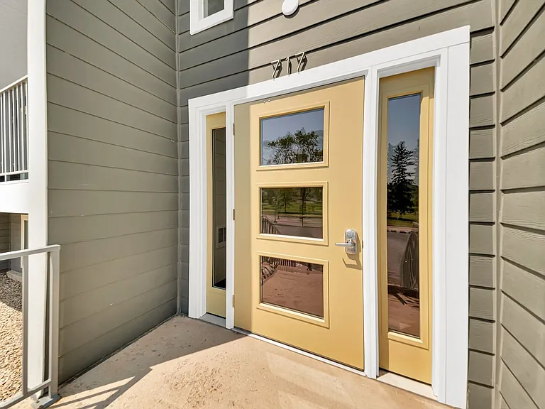 707 Dakota Dr — Photo 12