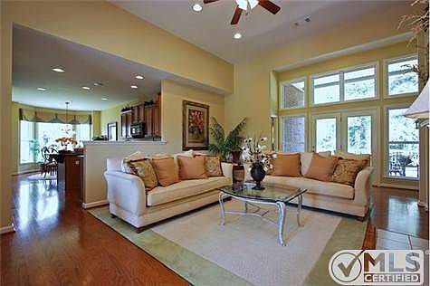 3rd image of 508 Fort Lee Ct #602