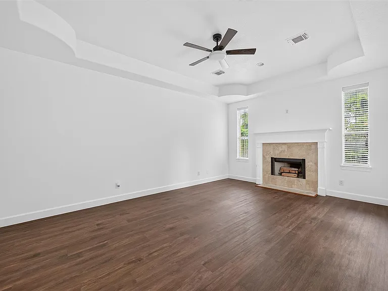 20003 Fieldtree Dr — Photo 31