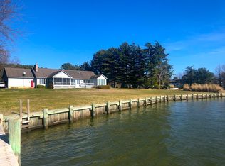 132 Eareckson Ln, Stevensville, MD 21666