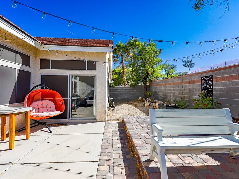 10404 Pacific Sageview Ln — Photo 25