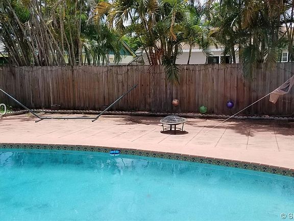2nd image of 7708 SW 6th St
