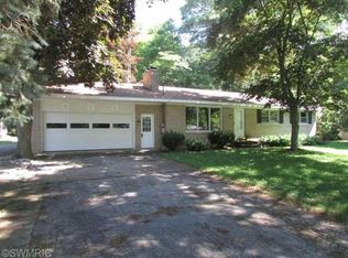 3428 Briar Hill Rd, Fruitport, MI 49415