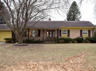 3110 S High Crest Rd, Beloit, WI 53511