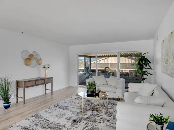 959 La Tierra Dr, San Marcos, CA 92078