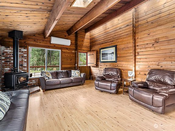 4th image of 11109 Bayview Cir