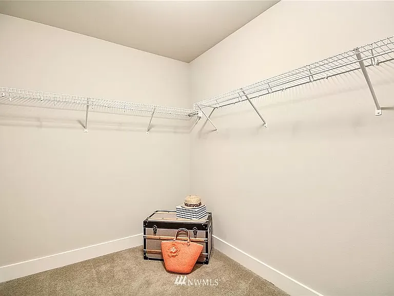 5113 NE 11th Pl — Photo 40