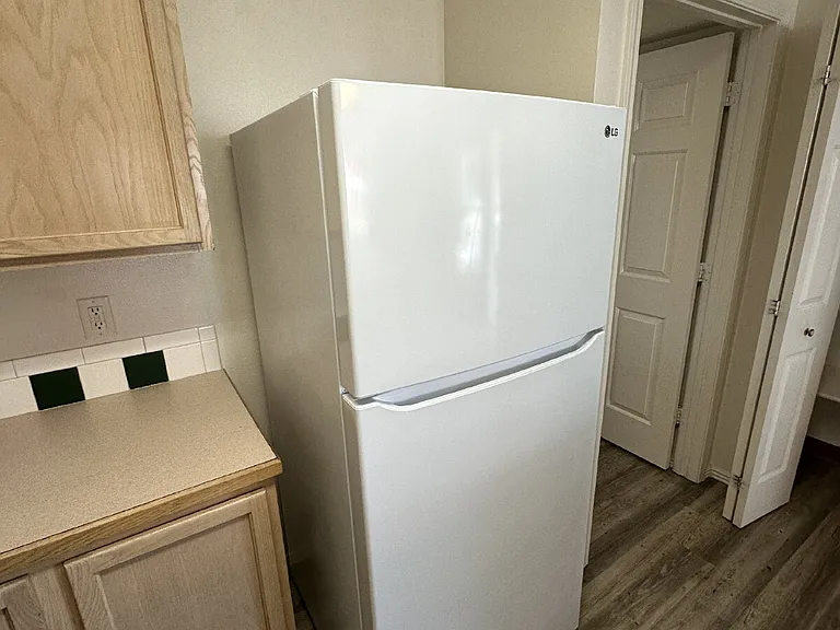 114 Davis Ave #102 — Photo 16