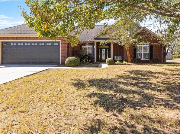 1319 Carson Dr, Prattville, AL 36067