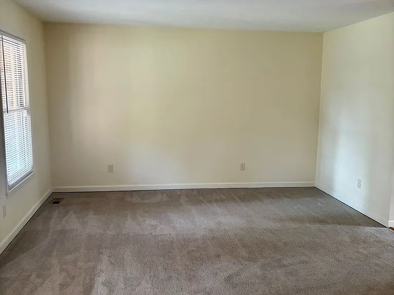 1305 Dominica Dr — Photo 16