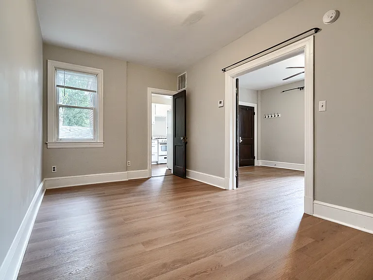1031 Elm Ridge Ave #1 — Photo 6