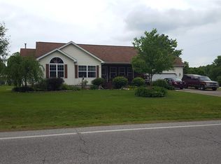 9272 W Stanley Rd, Flushing, MI 48433