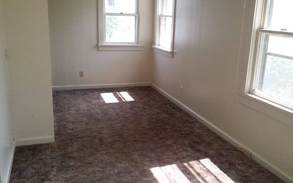 2nd image of 1040 N 7th St