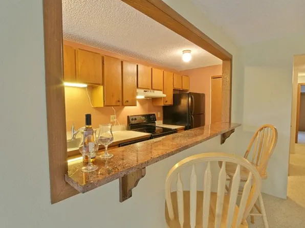 3700 Alabama St APT 206, Bellingham, WA 98229