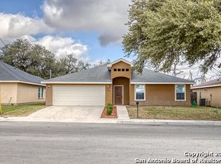 964 Fort Clark Rd, Uvalde, TX 78801