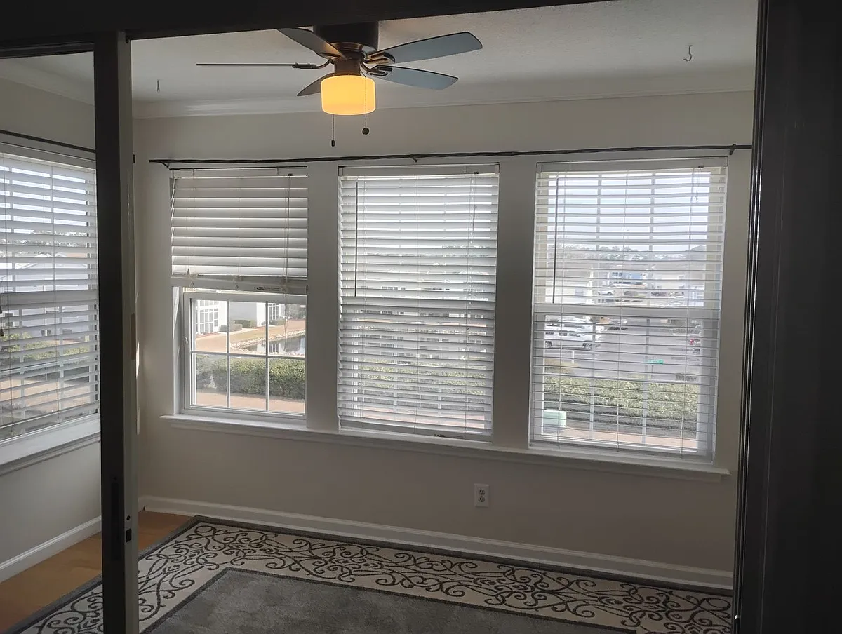 Building Photo - 2268 Clearwater Dr #K