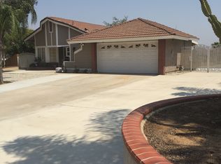 5633 Yarborough Dr, Riverside, CA 92505