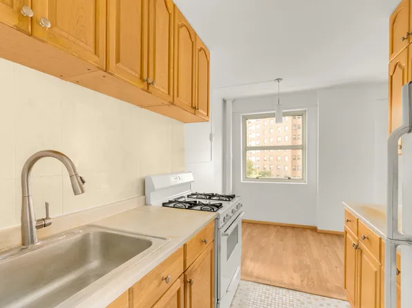 100 Lasalle Street image 9 of 25